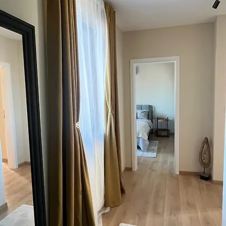 New Boutique - Vasil Aprilov 6a Appartement *